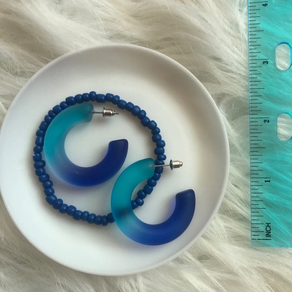 Blue ombré hoop style earrings +1 bead bracelet - Picture 4 of 5